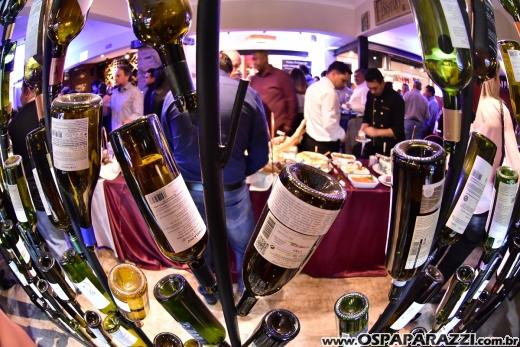 Amicci dal Vino al Caffe recebe 1a. Feira de Vinhos com importadores e produtores de grandes marcas