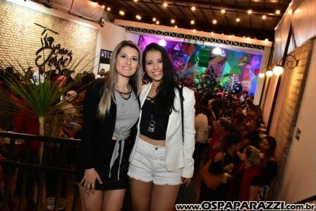 Bruno e Luana Santos comemoram o sucesso de Casa de Jorge - Um novo conceito de SAMBA!