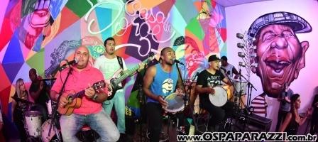 Bruno e Luana Santos comemoram o sucesso de Casa de Jorge - Um novo conceito de SAMBA!