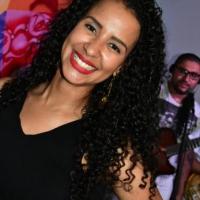 Casa de Jorge comemora aniversário ao som da sambista Leci Brandão
