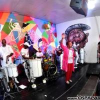 Casa de Jorge comemora aniversário ao som da sambista Leci Brandão