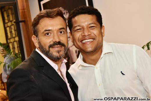 Jaime Alves inaugura novo espaço Hair Brazil no Vila Ema