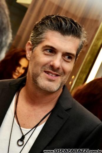 Jaime Alves inaugura novo espaço Hair Brazil no Vila Ema