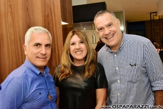Jaime Alves inaugura novo espaço Hair Brazil no Vila Ema
