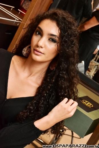 Jaime Alves inaugura novo espaço Hair Brazil no Vila Ema