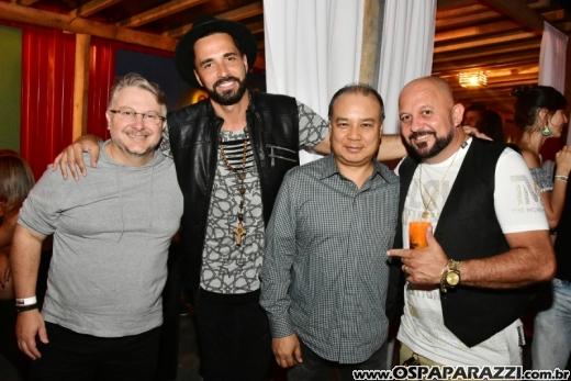 Coco Mambo - Caribbean House reinaugura na Vila Nair com presença de Latino