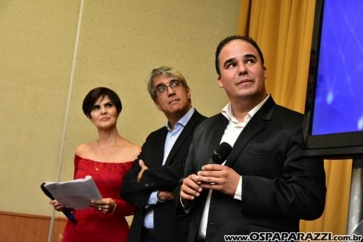 Cláudio Giordani anuncia que Solange Moraes continua na programação regional 2018 da Band Vale