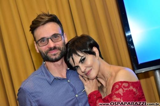 Cláudio Giordani anuncia que Solange Moraes continua na programação regional 2018 da Band Vale