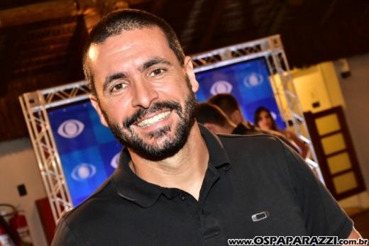 Cláudio Giordani anuncia que Solange Moraes continua na programação regional 2018 da Band Vale