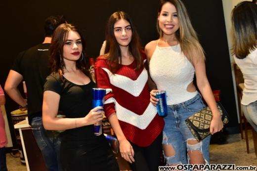 Villa da Copa 2018 faz pré lançamento no Colinas Shopping