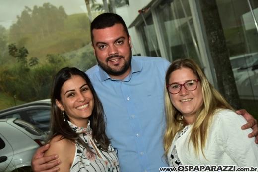 Terra Simão Construtora convida para um Brunch no Floradas