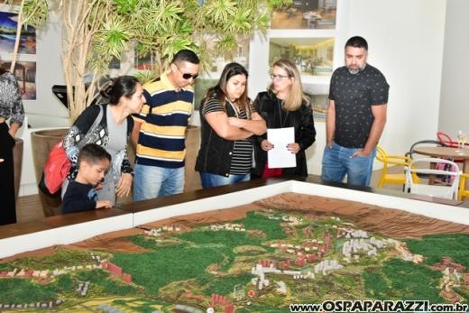 Terra Simão Construtora convida para um Brunch no Floradas