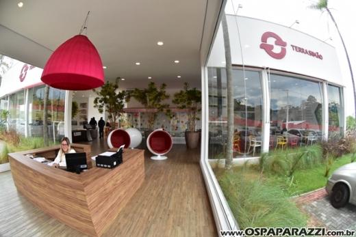Terra Simão Construtora convida para um Brunch no Floradas