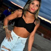Com lotação máxima, festa da copa da Casa de Jorge é sucesso na estreia do Brasil na Copa