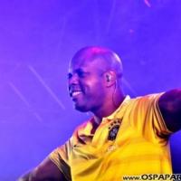 Com lotação máxima, festa da copa da Casa de Jorge é sucesso na estreia do Brasil na Copa