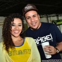 Com lotação máxima, festa da copa da Casa de Jorge é sucesso na estreia do Brasil na Copa
