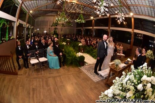 Carol Scarpelli e Evandro Alonso oficializam união depois de muitos anos juntos