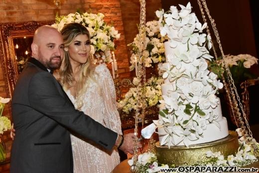 Carol Scarpelli e Evandro Alonso oficializam união depois de muitos anos juntos