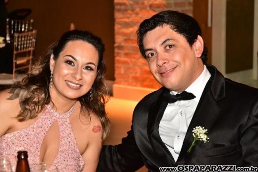 Carol Scarpelli e Evandro Alonso oficializam união depois de muitos anos juntos