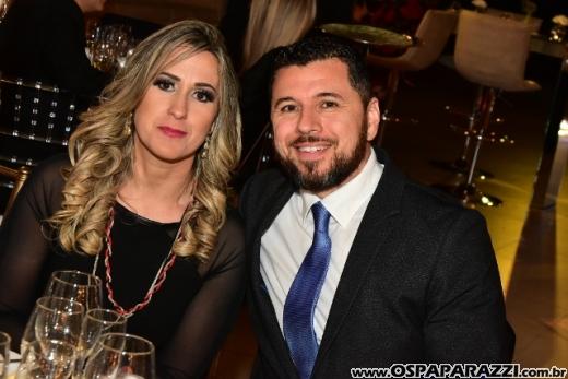 Carol Scarpelli e Evandro Alonso oficializam união depois de muitos anos juntos