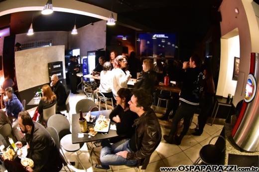 Ele está de volta - O Funil Bar - reabre sob antiga direção
