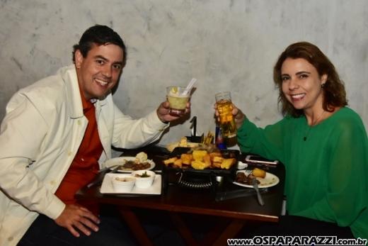 Ele está de volta - O Funil Bar - reabre sob antiga direção