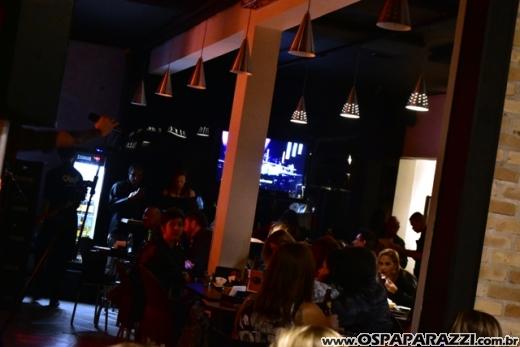 Ele está de volta - O Funil Bar - reabre sob antiga direção