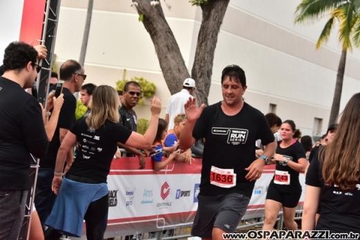Track e Field Run Series CenterVale Shopping coloca participantes para SUAR muito