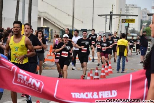 Track e Field Run Series CenterVale Shopping coloca participantes para SUAR muito