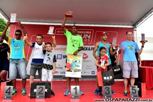 Track e Field Run Series CenterVale Shopping coloca participantes para SUAR muito