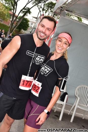 Track e Field Run Series CenterVale Shopping coloca participantes para SUAR muito