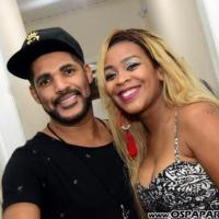 Fãs de Sampa Crew lotam a Casa de Jorge nessa véspera de feriado