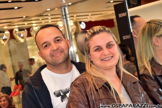 Aline Gaioso da Silva assume o comando da SCHUTZ no CenterVale Shopping