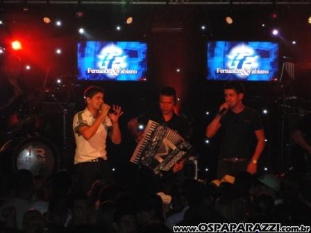 Fernando e Fabiano na Villa Sertaneja em São José dos Campos 28/05/2010