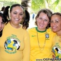 Sapatoca e Bicho Papão fazem desfile beneficente