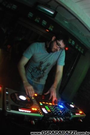 Allan Mello comemora aniversário no Pub Dunluce em São José