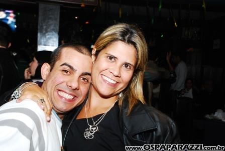 Allan Mello comemora aniversário no Pub Dunluce em São José