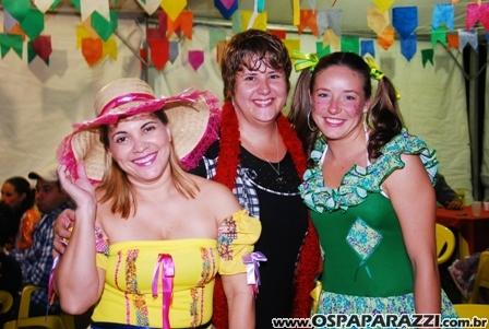 Ana Rita Nunes recebe o jogador Washington em seu aniversário
