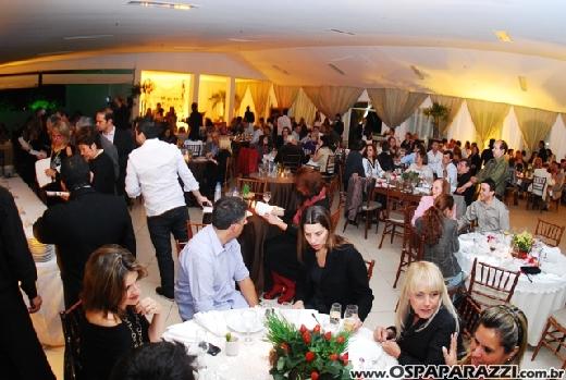 Valéria Verdi comemora 20 anos de Torteria Haguanaboka na Mansão Eventos