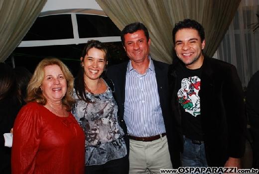 Valéria Verdi comemora 20 anos de Torteria Haguanaboka na Mansão Eventos