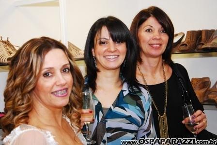 Haten comemora com clientes 9 anos de sucesso no Vila Ema em São José