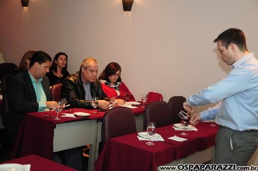 Noite de Vinhos no Espaco Bistrô CDC do Vila Ema