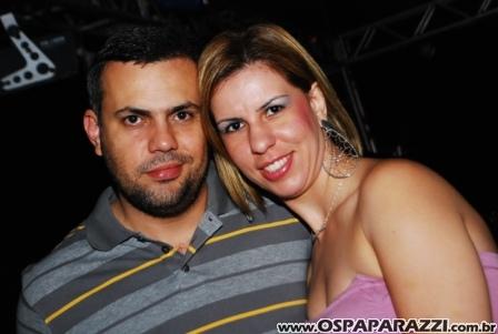 Noite de celebridades e surpresas no Anexo em São José dos Campos