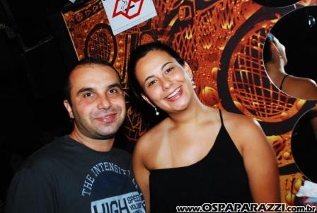 Noite de celebridades e surpresas no Anexo em São José dos Campos