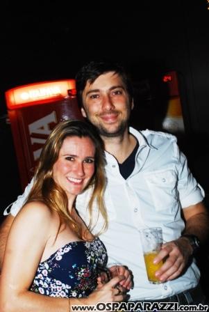 Noite de celebridades e surpresas no Anexo em São José dos Campos