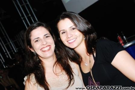 Noite de celebridades e surpresas no Anexo em São José dos Campos