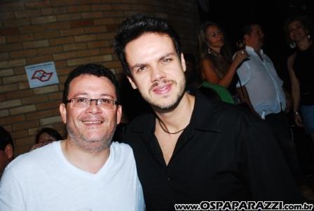 Noite de celebridades e surpresas no Anexo em São José dos Campos