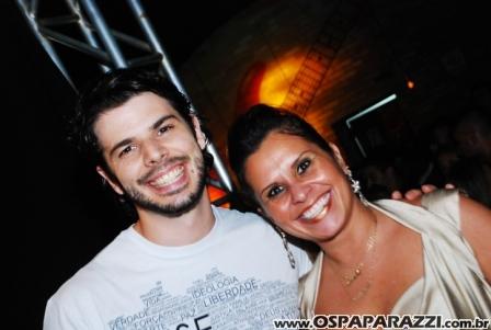 Noite de celebridades e surpresas no Anexo em São José dos Campos