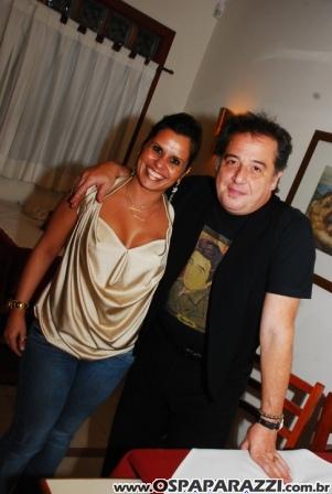 Noite de celebridades e surpresas no Anexo em São José dos Campos