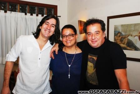 Noite de celebridades e surpresas no Anexo em São José dos Campos
